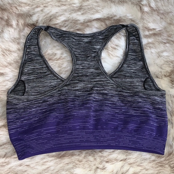 5 Different Sports Bras! All for $25 - Picture 8 of 16
